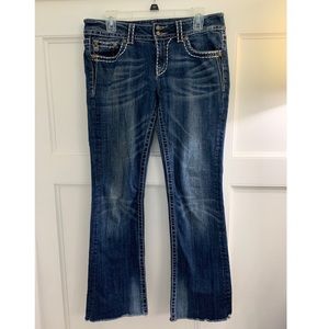 Miss Me bejeweled Bootcut Jeans 31